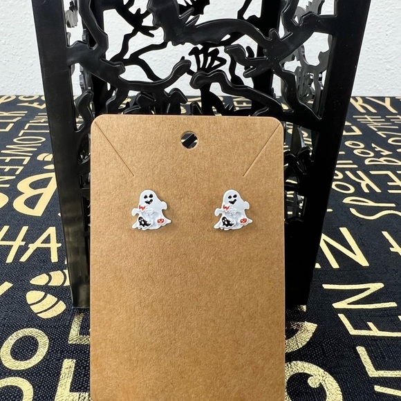 Halloween Stud Earrings - Ghost - Picture 3 of 3